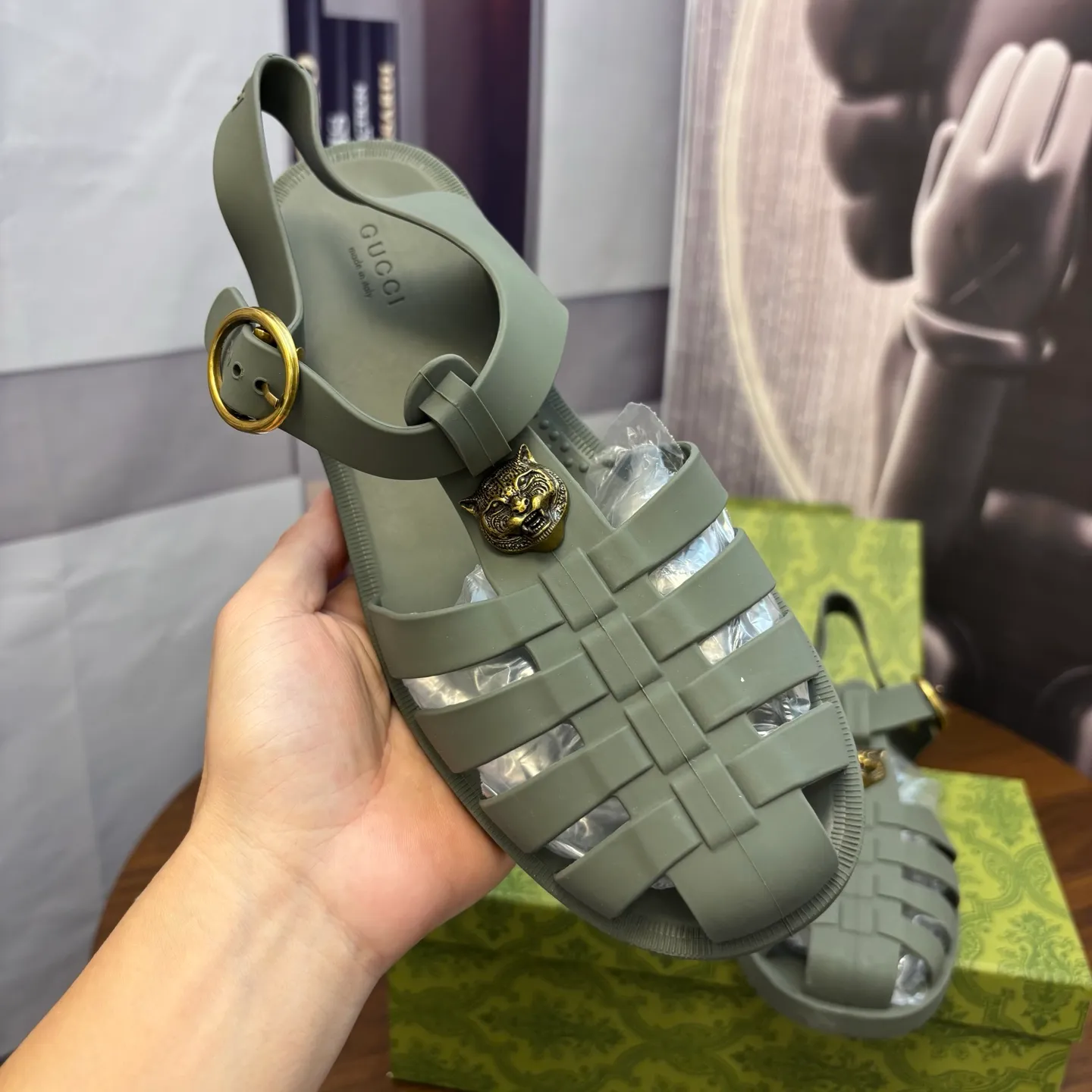 Men's shoes 260💰 [Gucci] Counter quality, top-quality original goods, real photos! Original TPU material, fine workmanship, comfortable; genuine 1:1 replica Size: 36 ~ 46